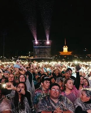 Live concert by Sudan Archives