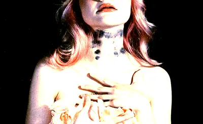 Ella Red