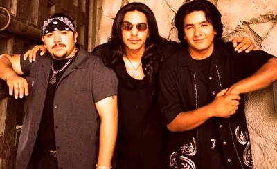 Los Lonely Boys