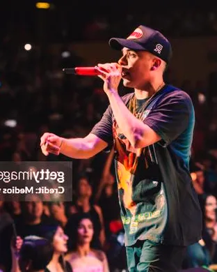 Live concert by MC Davo & Sabino