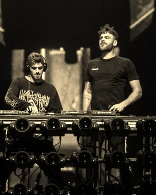 The Chainsmokers