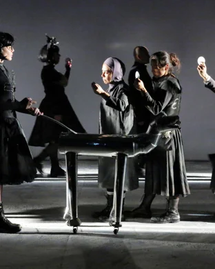 Vir Das theatre performance